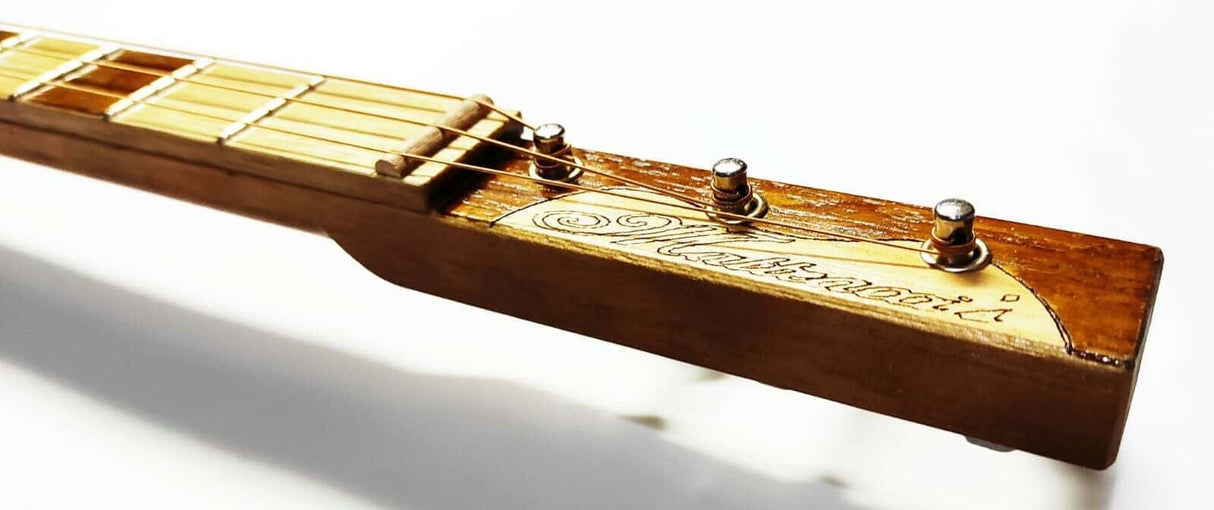 Louisiana 3tpv cigar box guitar Matteacci's Made in Italy