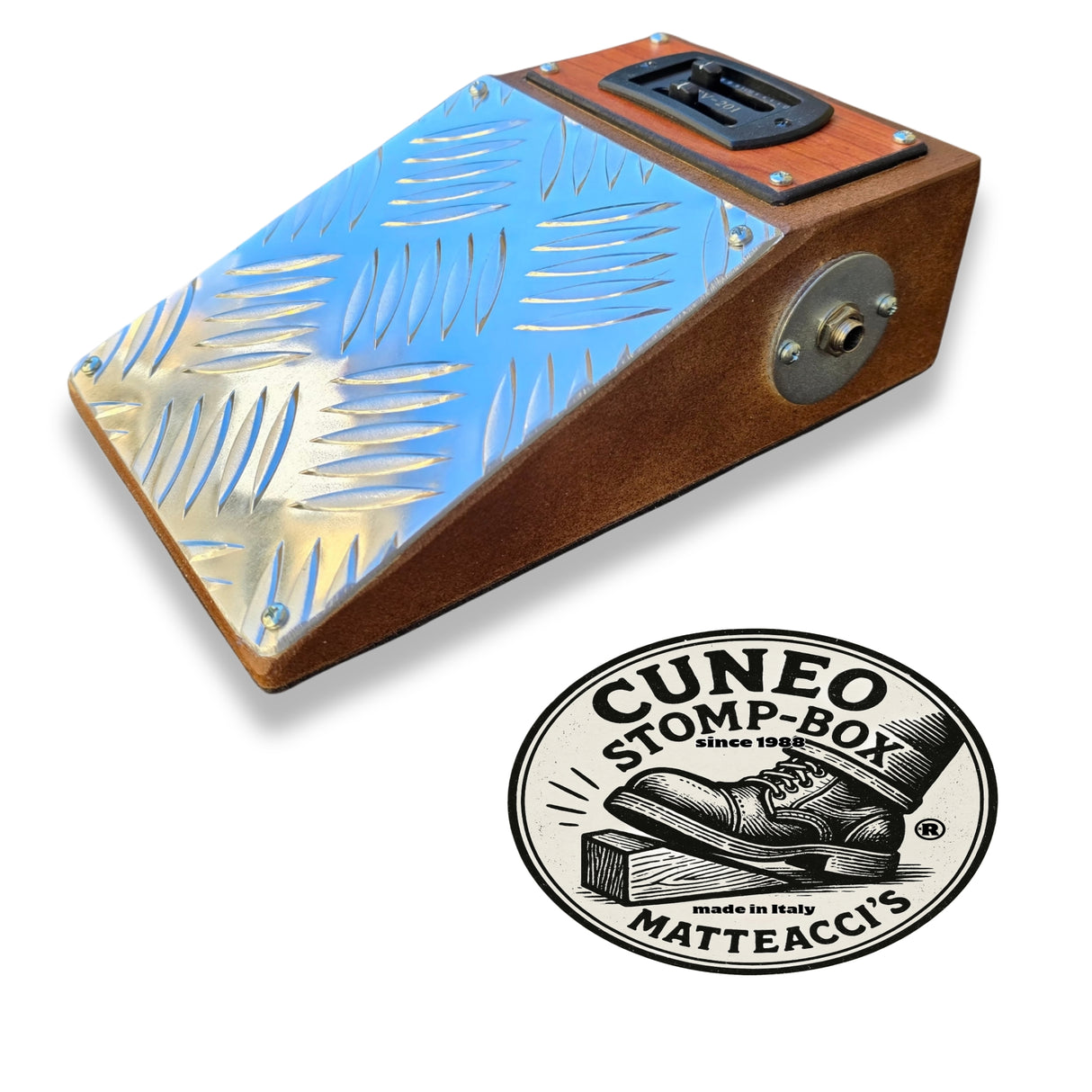 Cuneo stomp-box Magnum