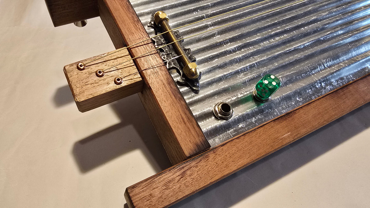 Washboard Electric Guitar 3 tpv Cigar Box Matteacci's