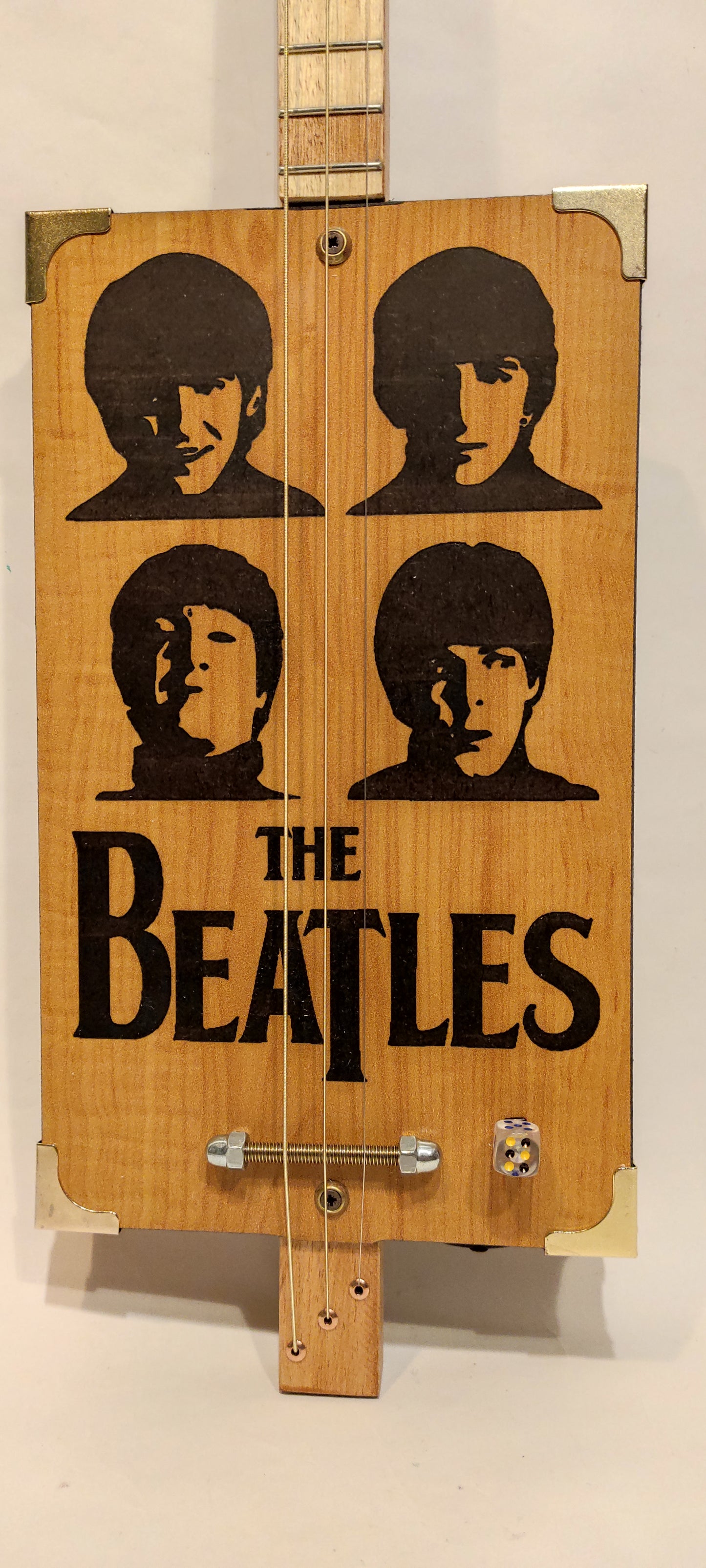 The Beatles Cigar Box Guitar 3tpv
