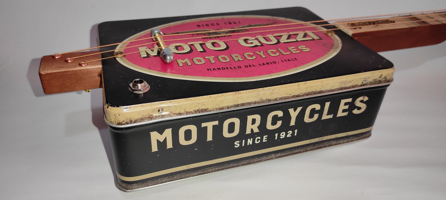 Moto Guzzi 3tpv cigar box guitar Matteacci's Made in Italy