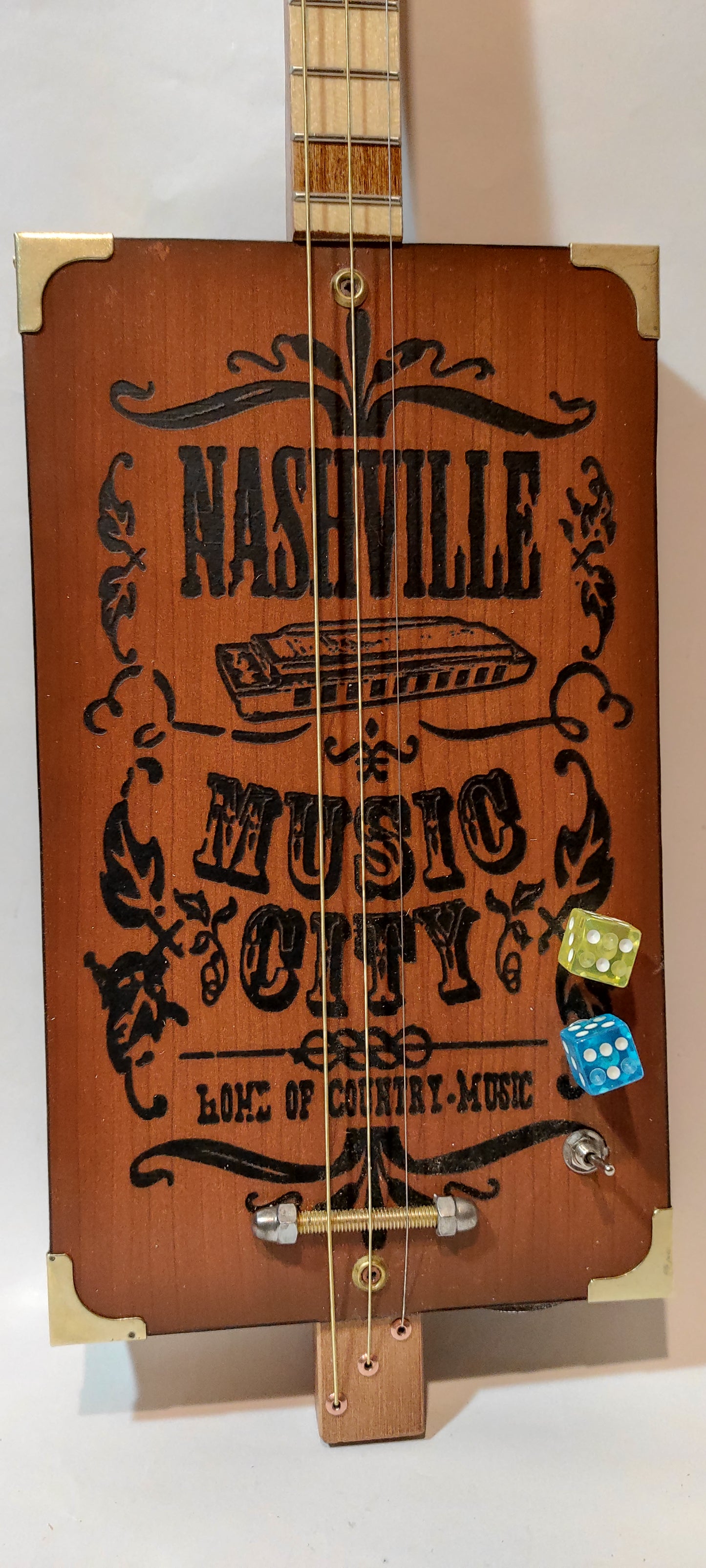 Nashville Prisco 3tpv Special  cigar box guitar